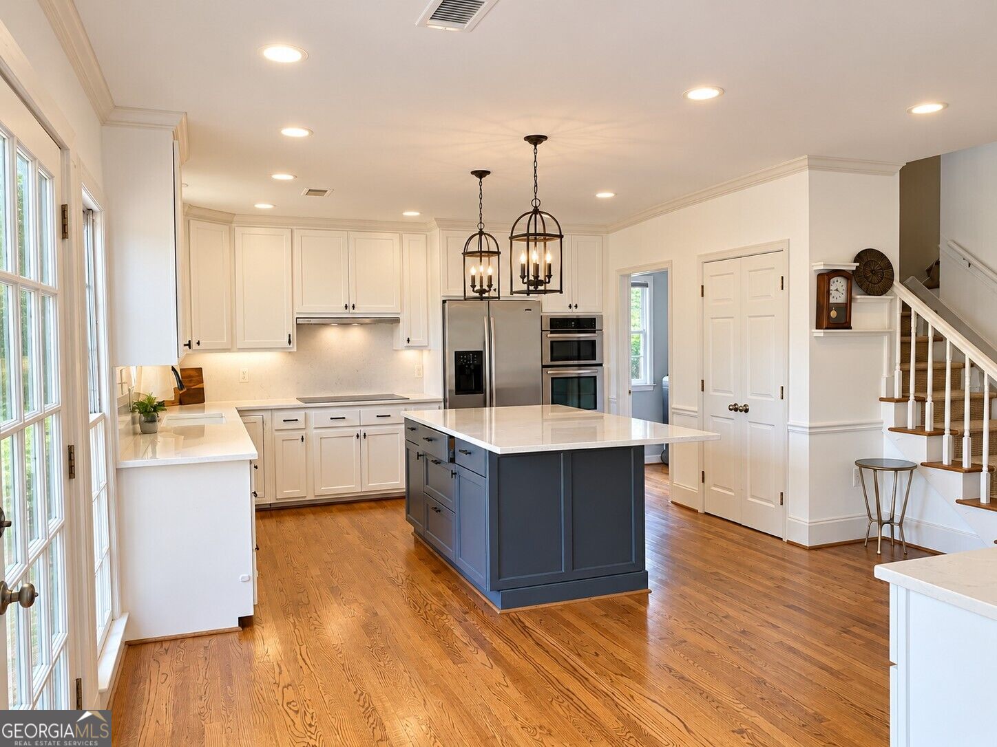 4505 Woodhaven Ne Property Photo 7