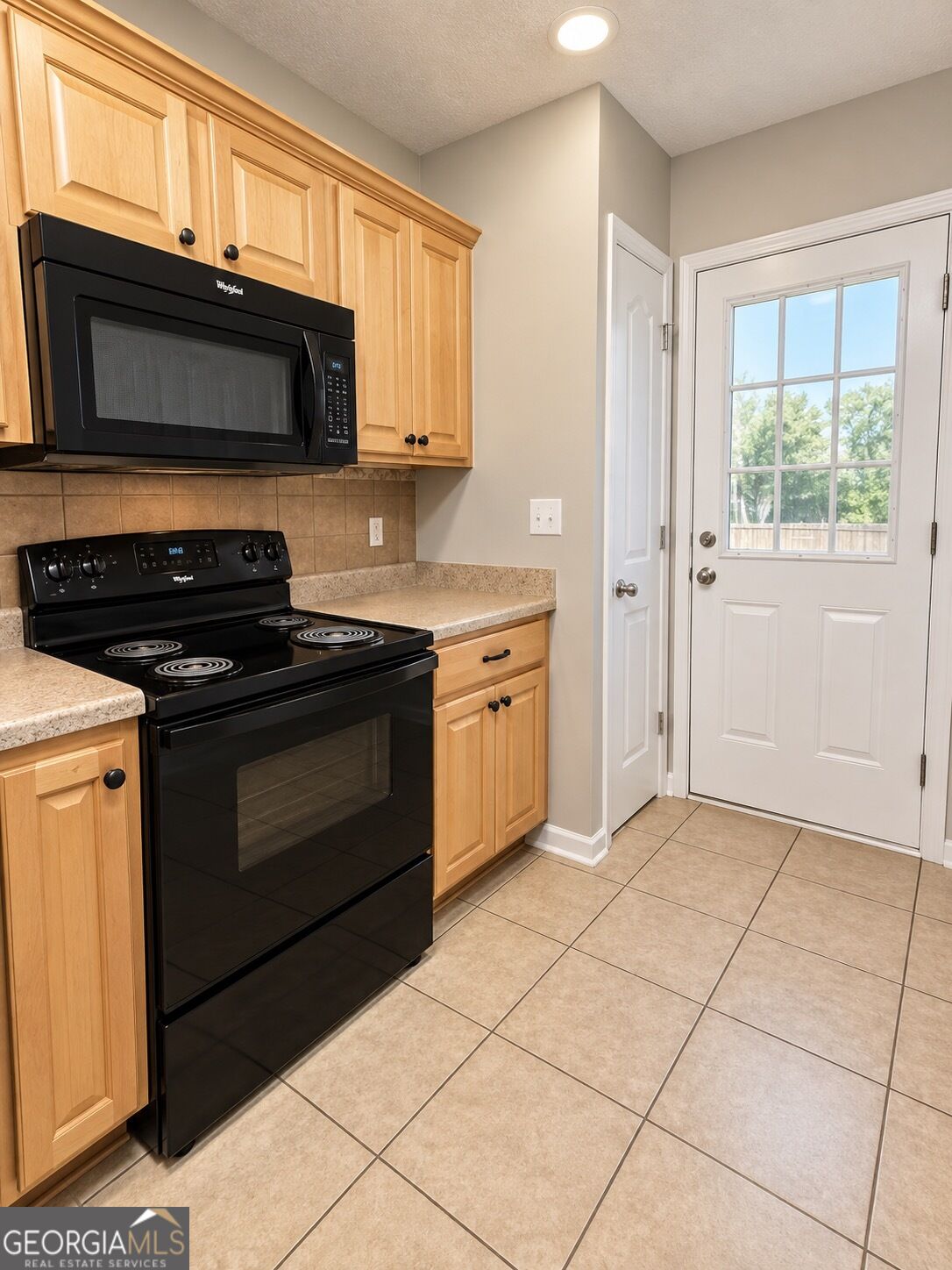 307 Hidden Creek Circle Property Photo 2
