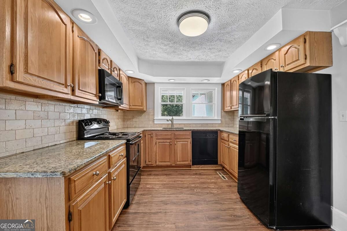 109 Lavista Drive Property Photo 13