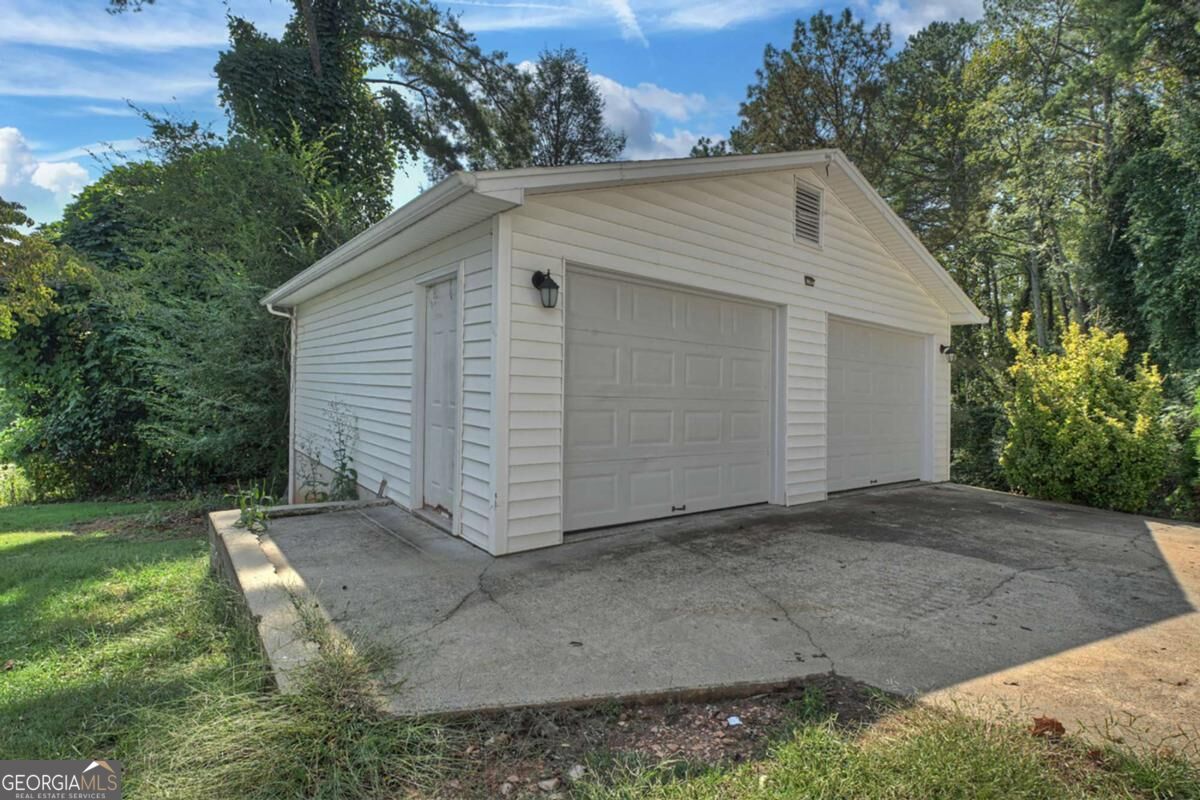 109 Lavista Drive Property Photo 25