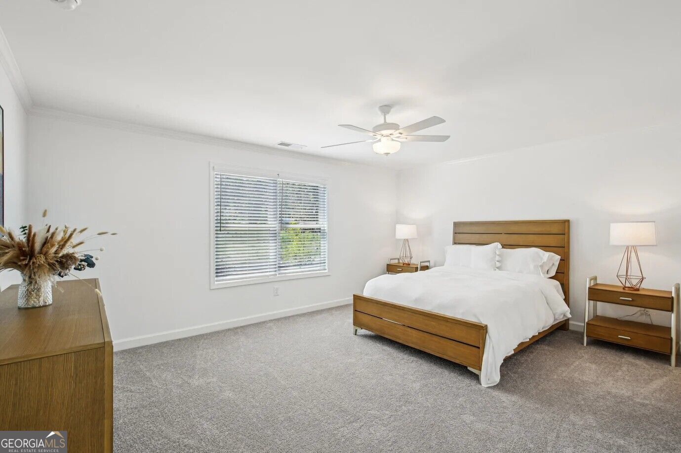 4021 Hillmont Lane Property Photo 10
