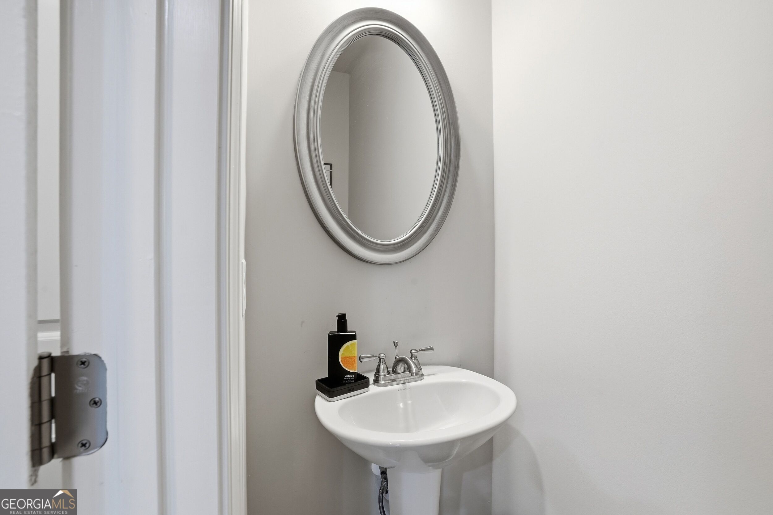 617 Huntington Lane Property Photo 44