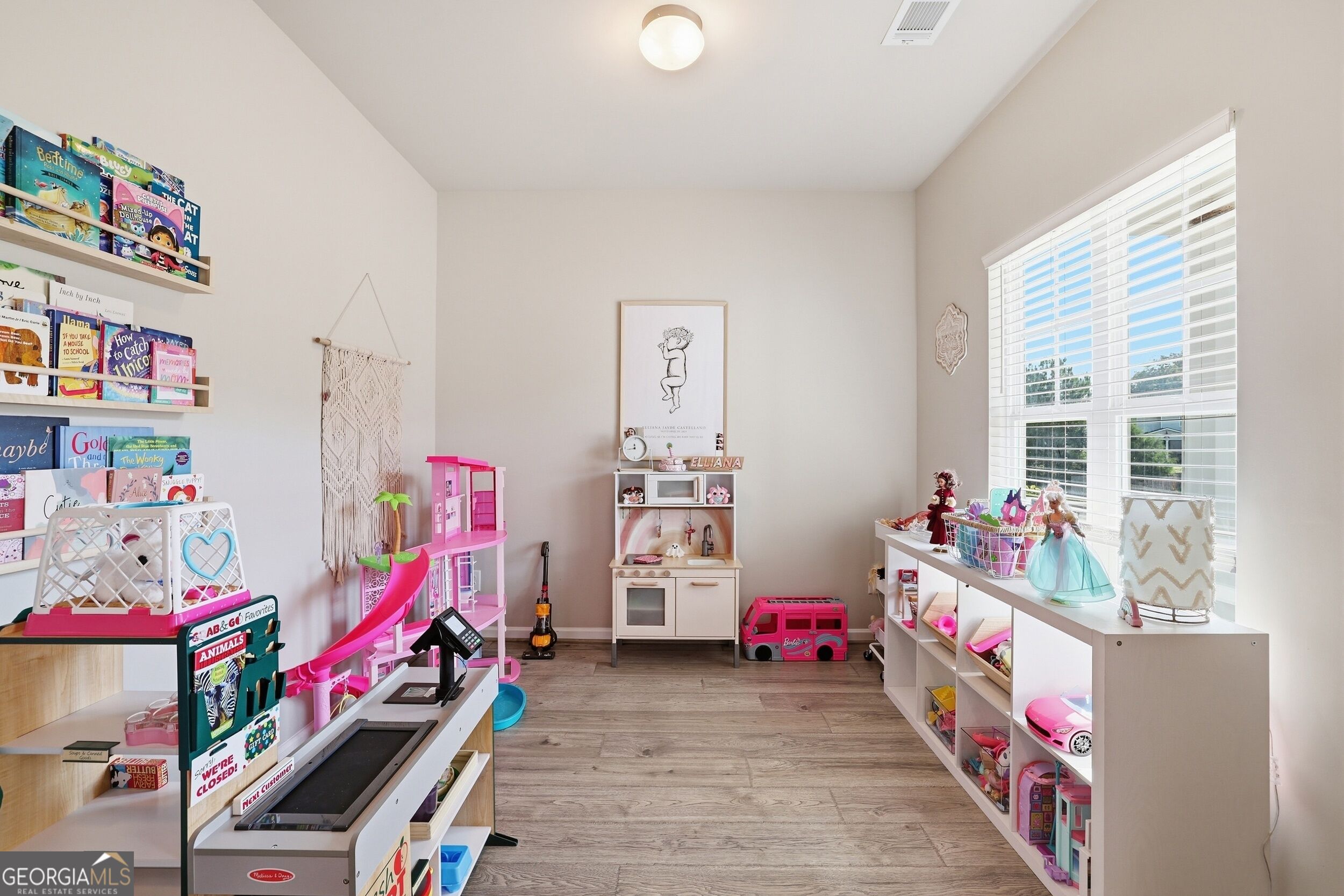 617 Huntington Lane Property Photo 47