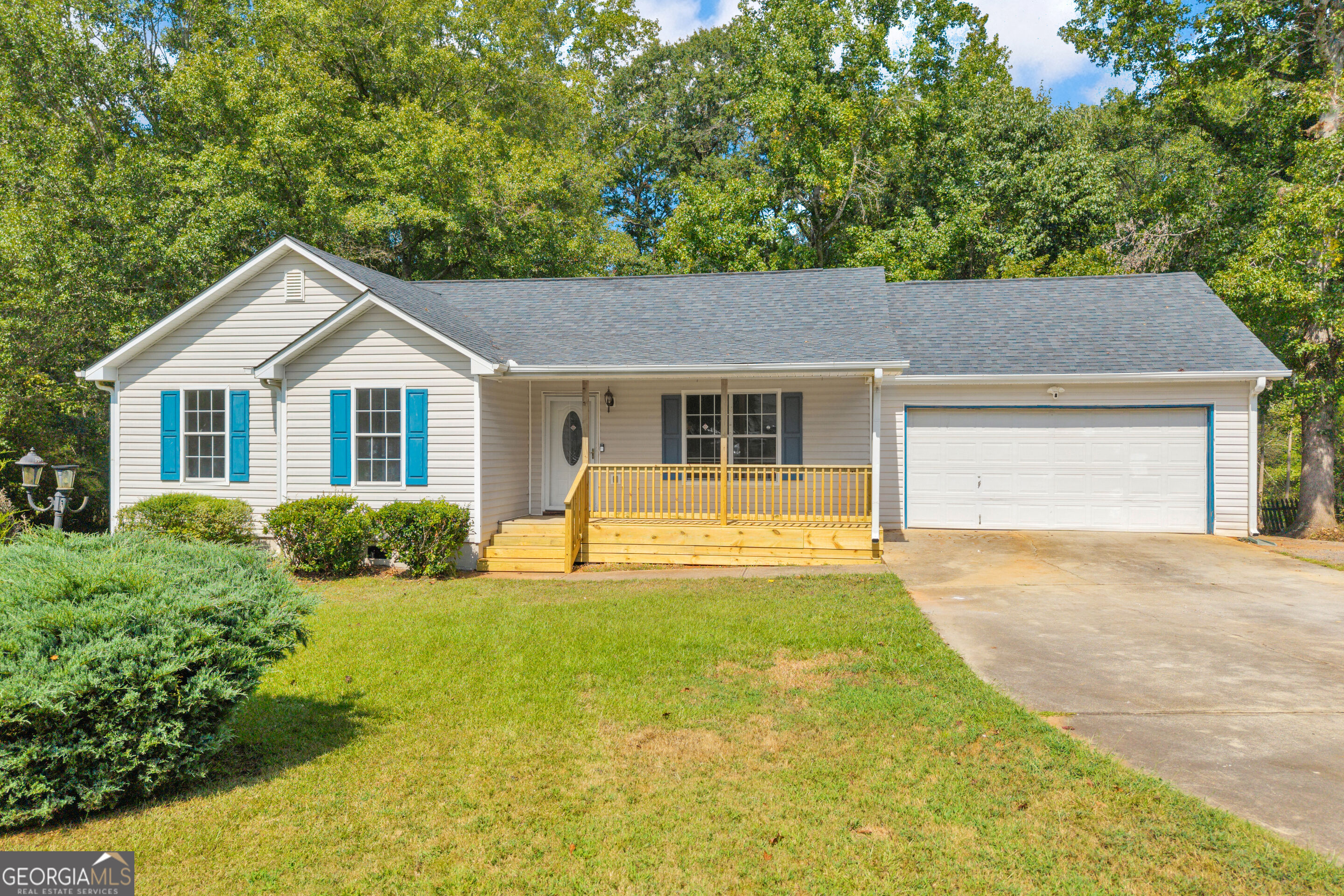 656 Gatewood Way Property Photo 1