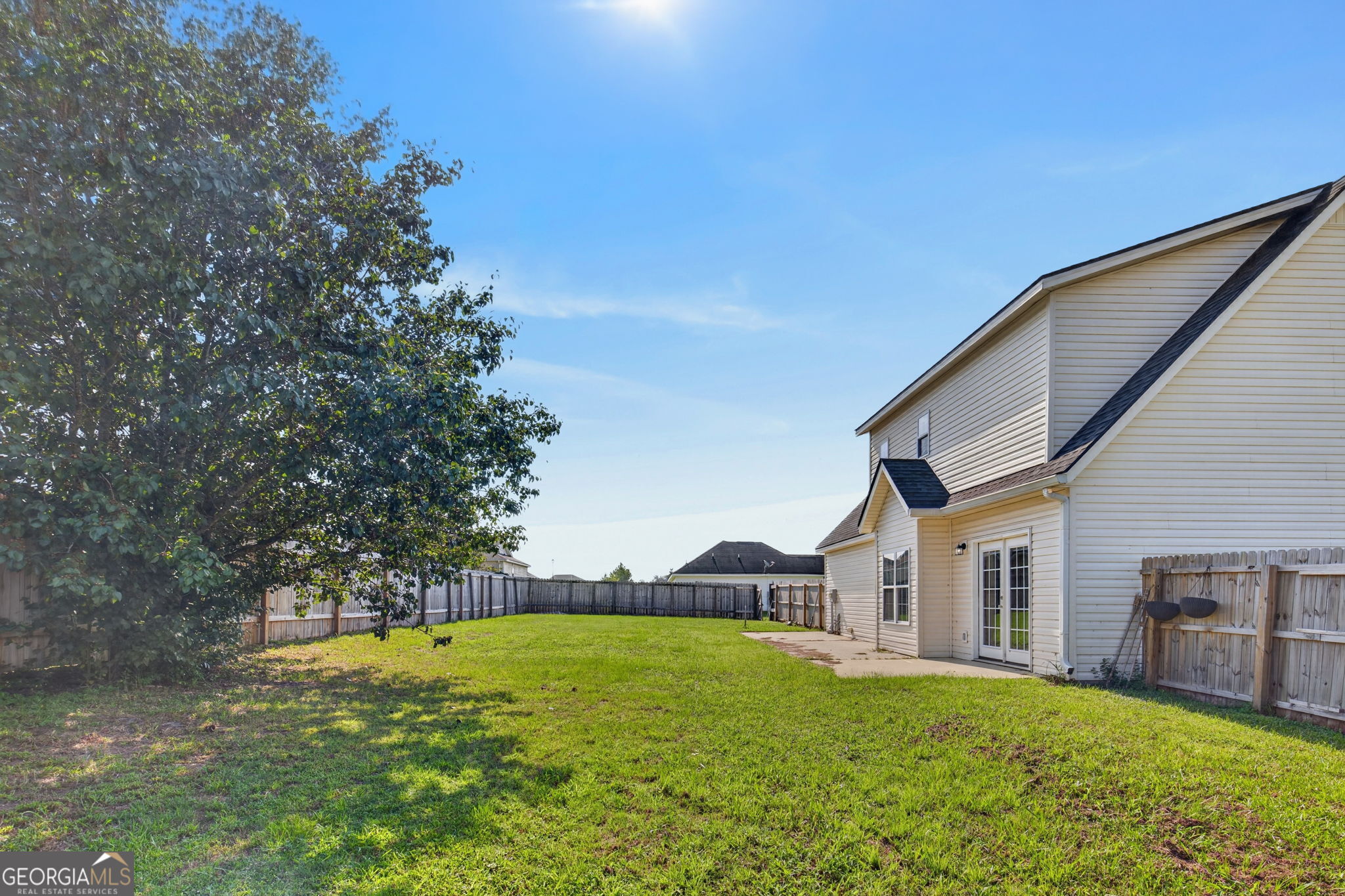 5001 Scotch Pine Avenue Property Photo 11
