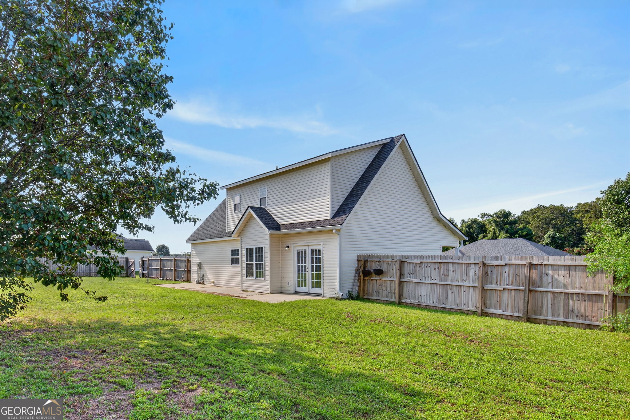 5001 Scotch Pine Avenue Property Photo 12