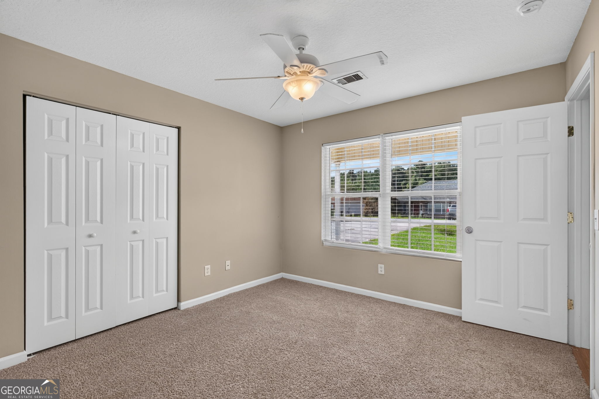 5001 Scotch Pine Avenue Property Photo 32