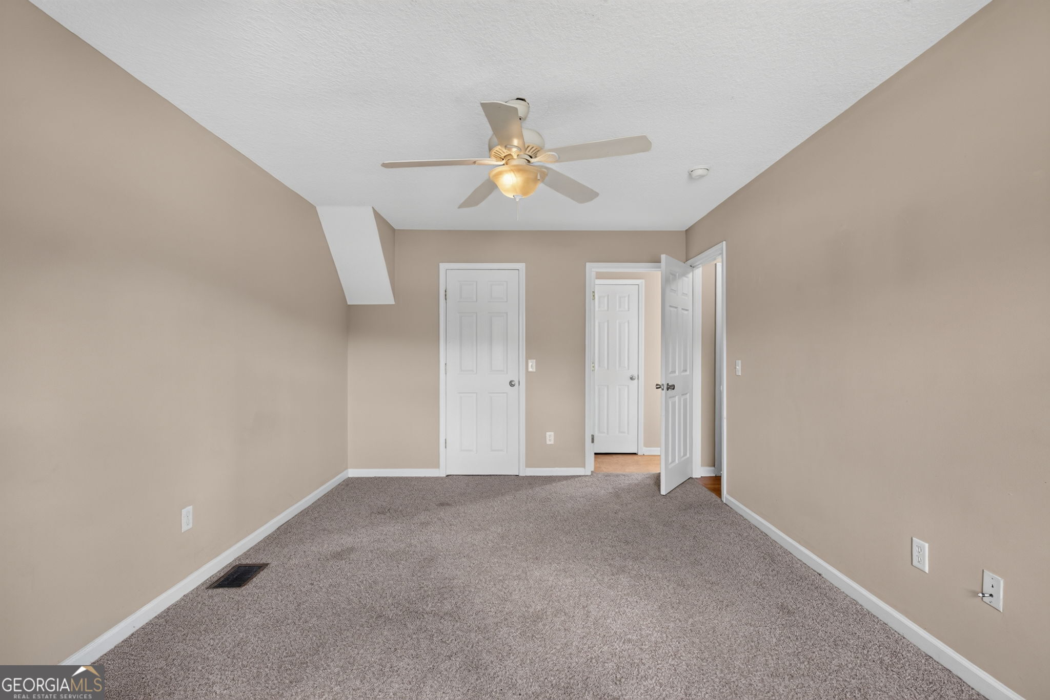 5001 Scotch Pine Avenue Property Photo 41