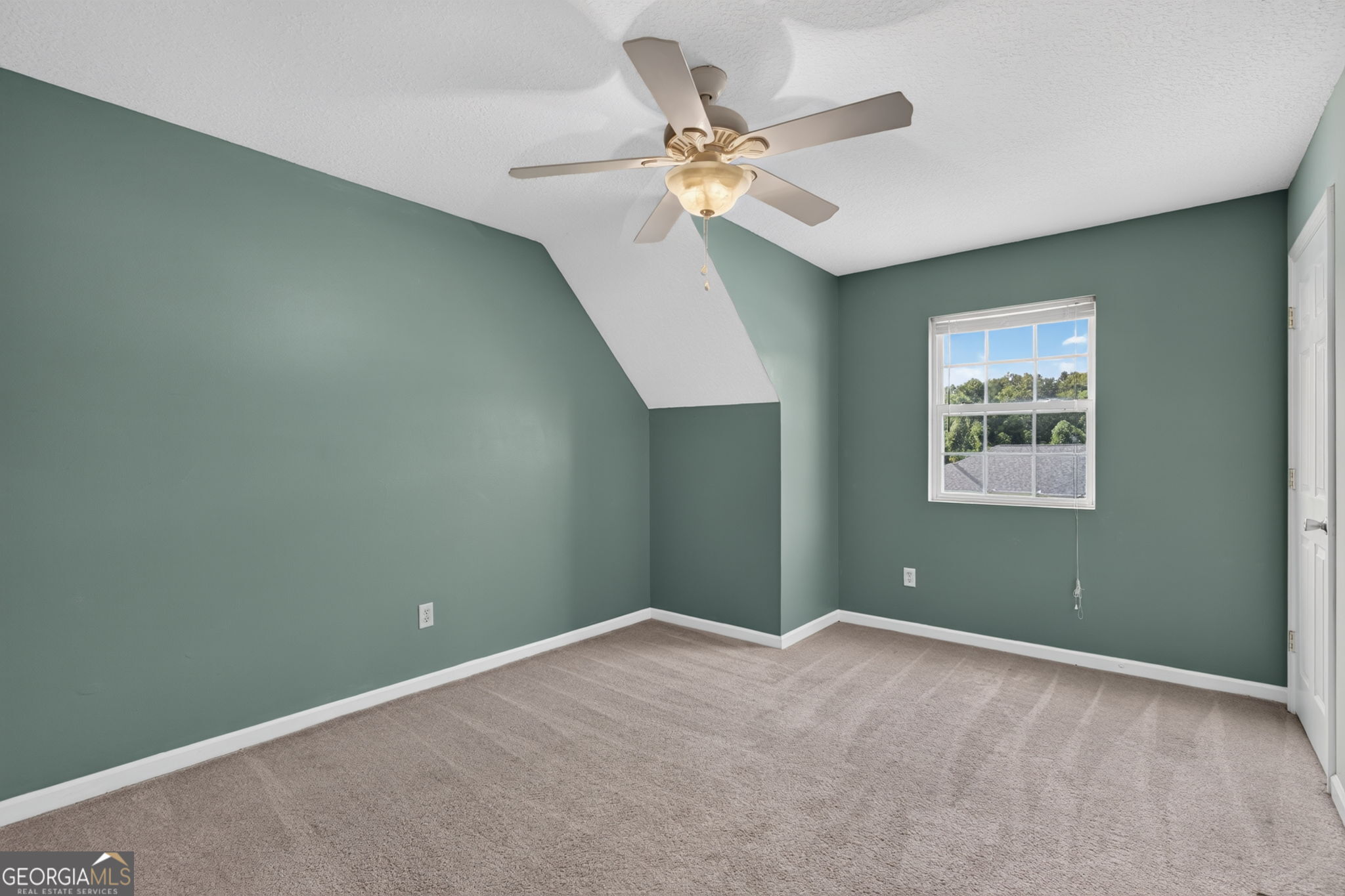 5001 Scotch Pine Avenue Property Photo 43