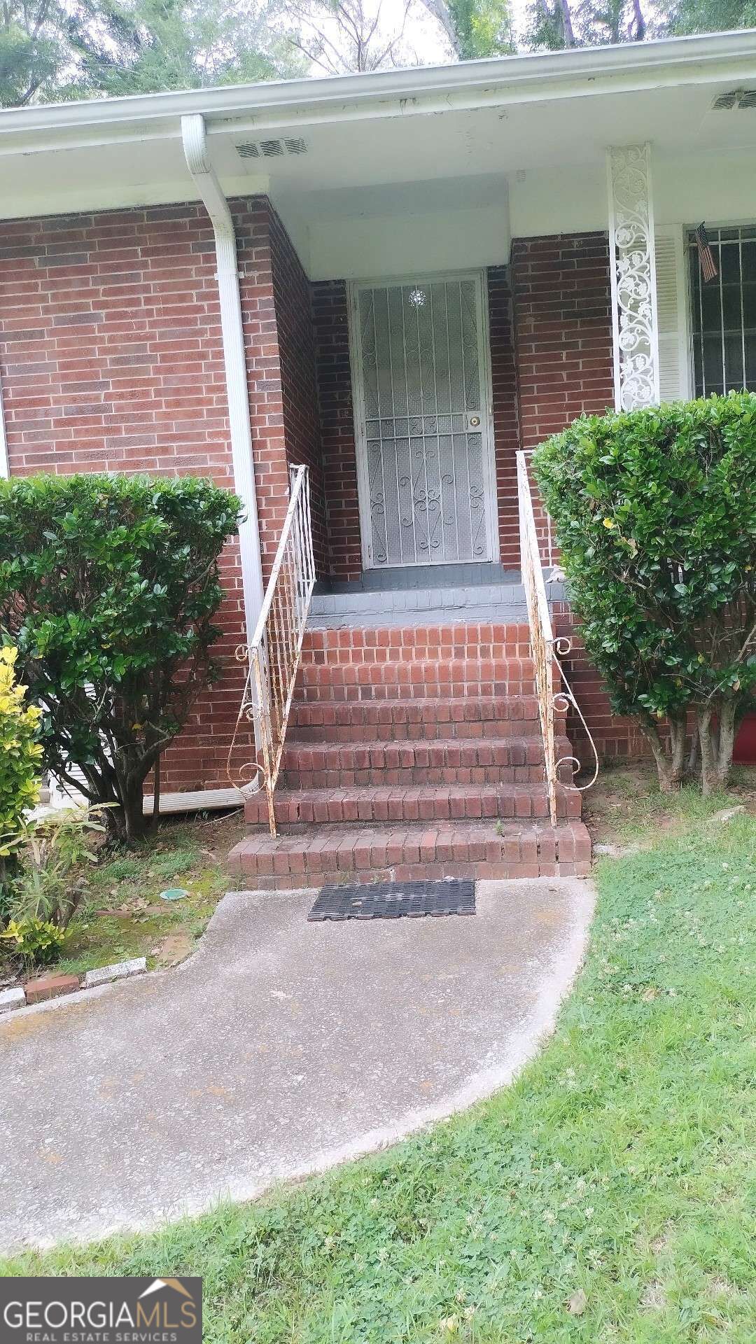 2641 Hedgewood Lane Nw Property Photo 8