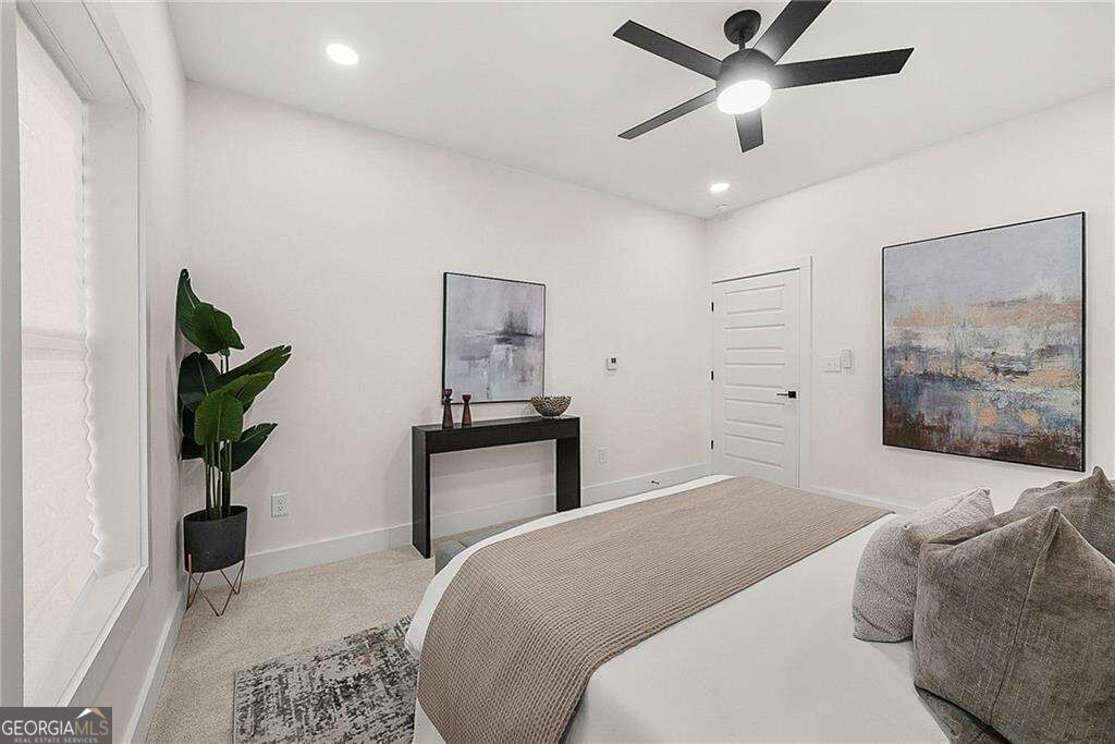2847 Forrest Hills Drive Sw Property Photo 12