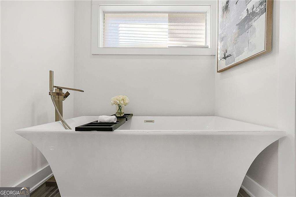 2847 Forrest Hills Drive Sw Property Photo 17