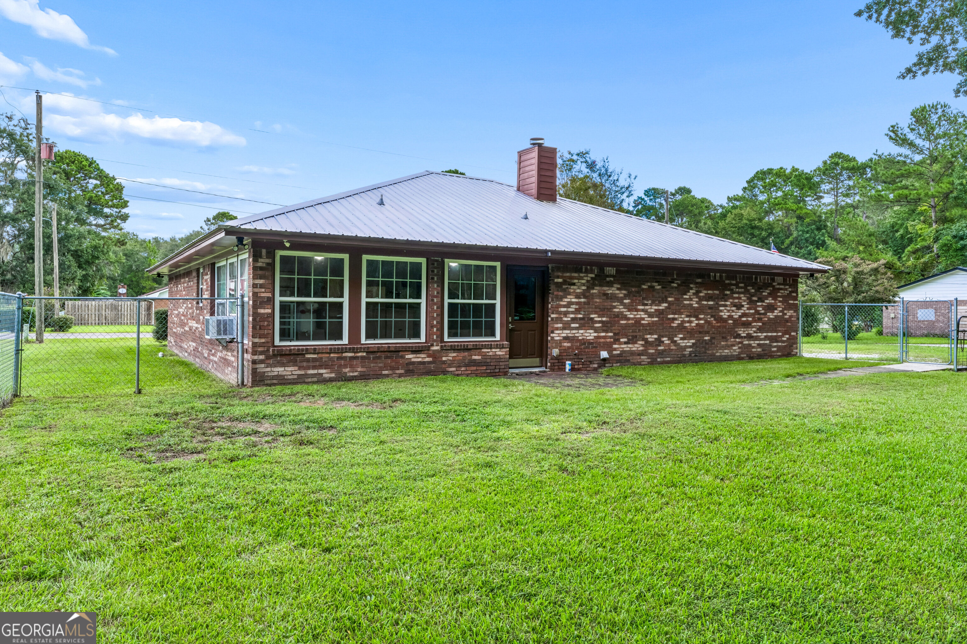 103 W Magnolia Avenue Property Photo 9