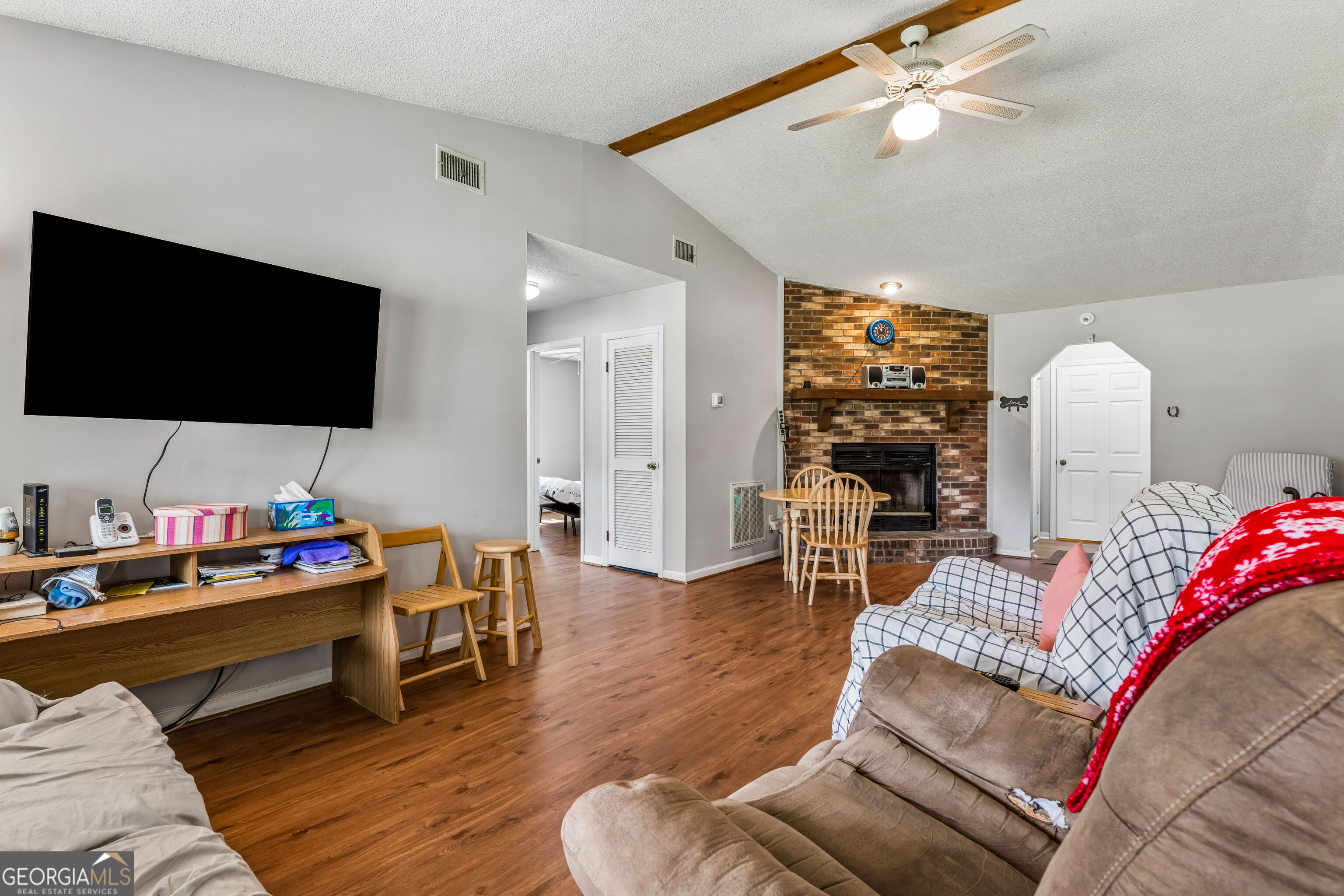 103 W Magnolia Avenue Property Photo 14