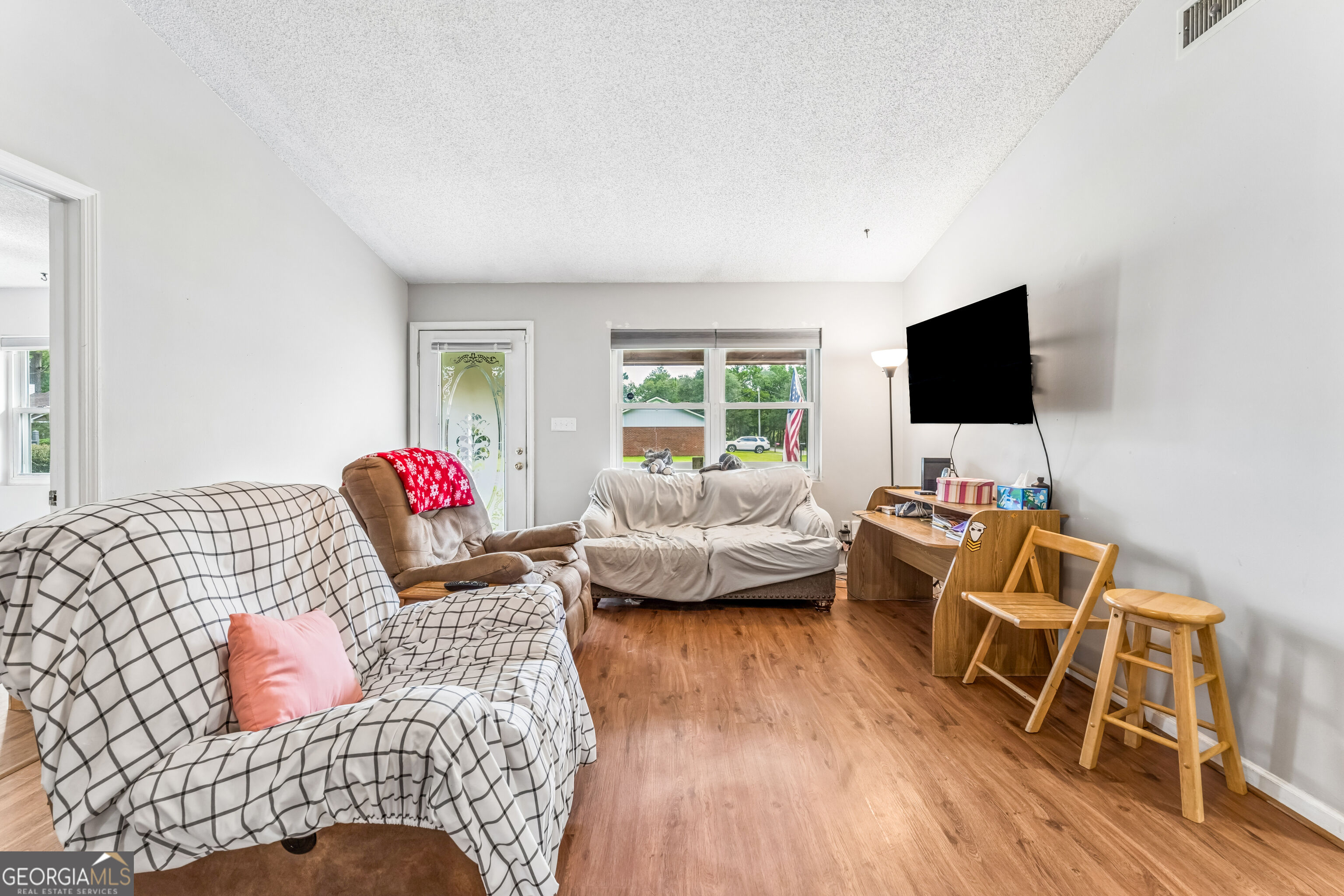 103 W Magnolia Avenue Property Photo 15