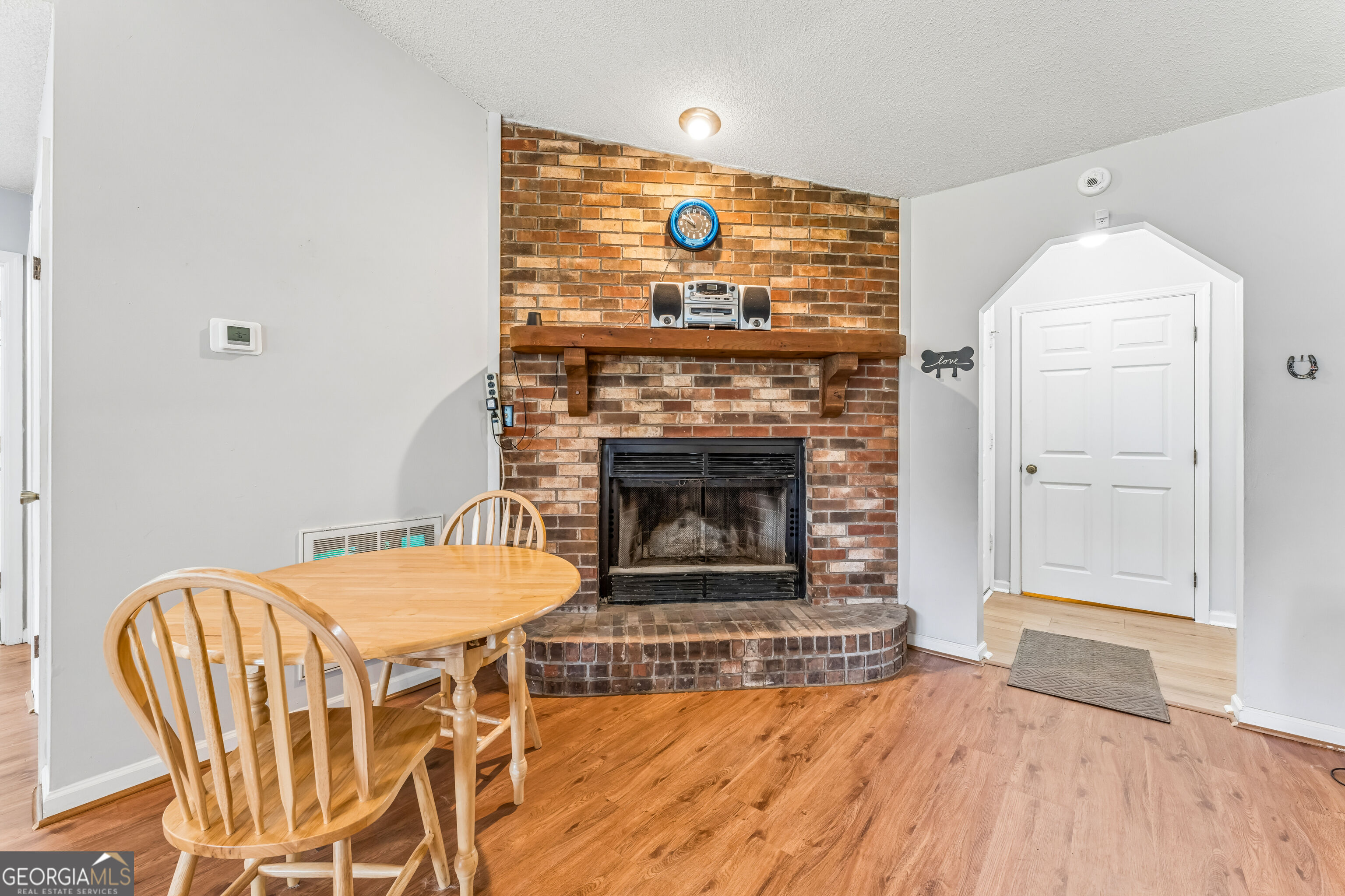 103 W Magnolia Avenue Property Photo 17