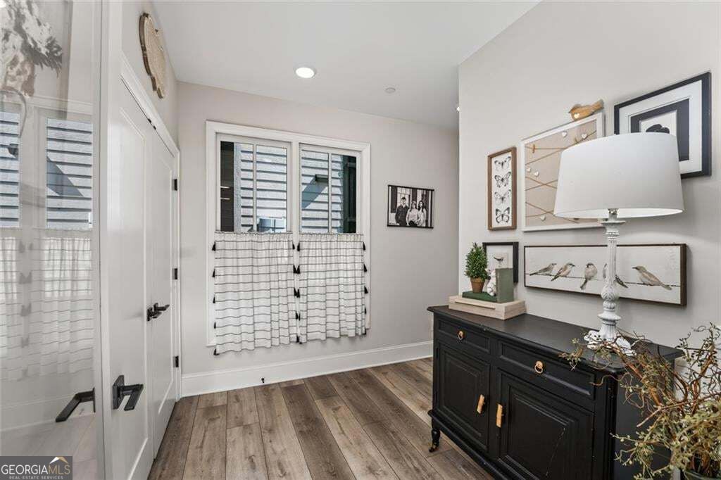 1904 Galt Commons Nw Property Photo 12