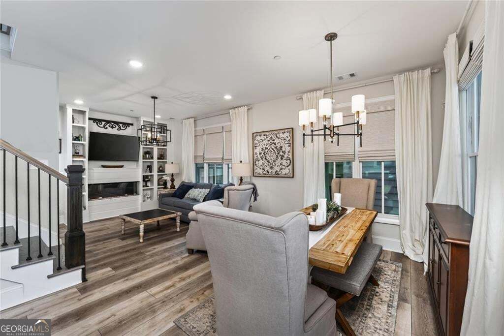 1904 Galt Commons Nw Property Photo 15
