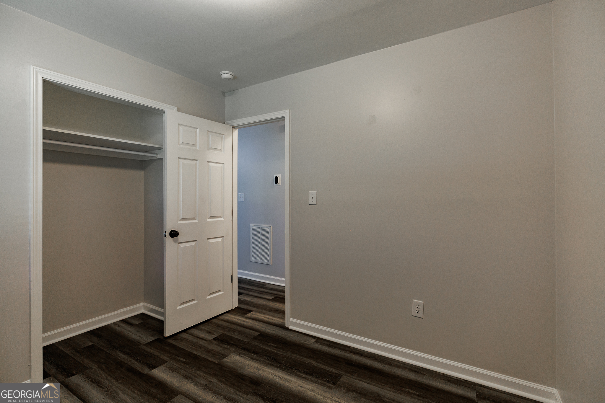 348 Alberta Drive Property Photo 10
