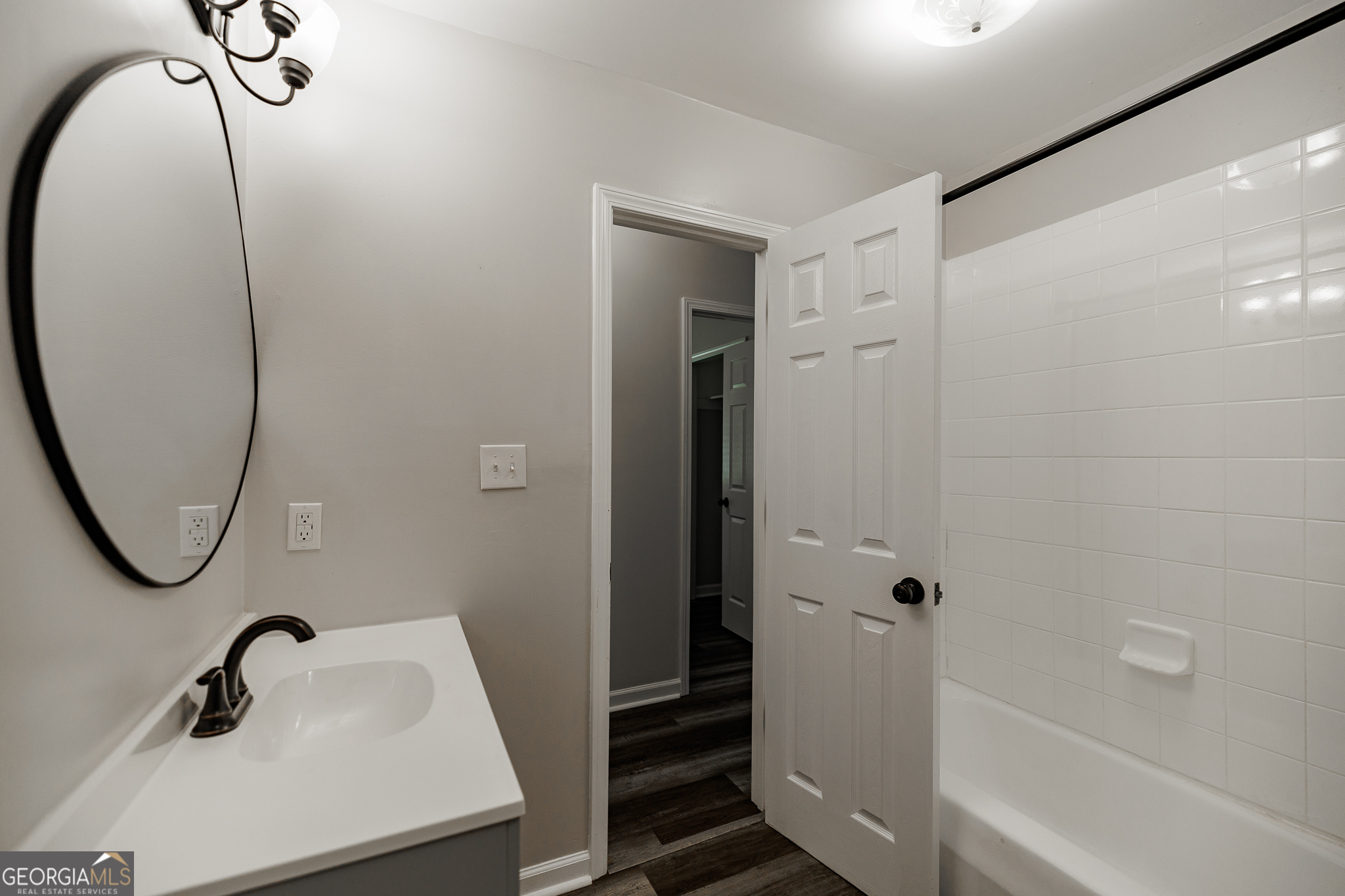348 Alberta Drive Property Photo 15