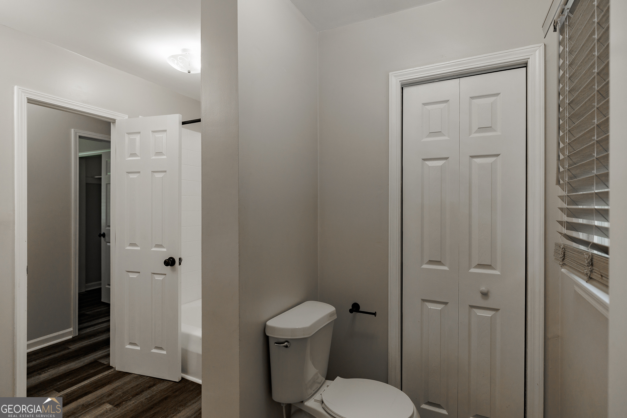 348 Alberta Drive Property Photo 17