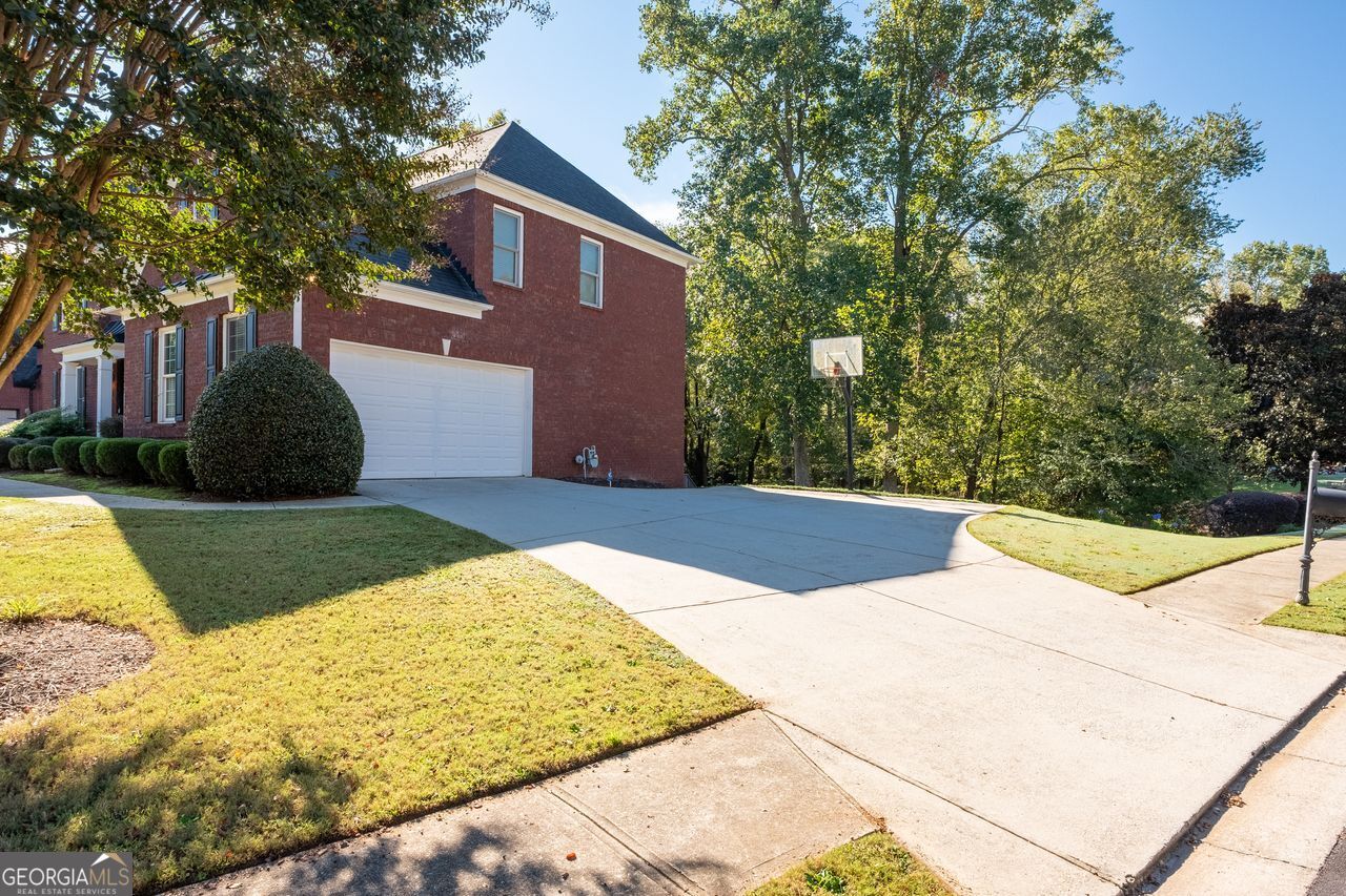 1725 Spartan Lane Property Photo 5
