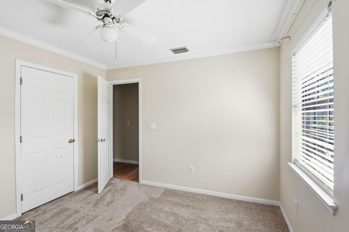 149 Lake View Circle Property Photo 16