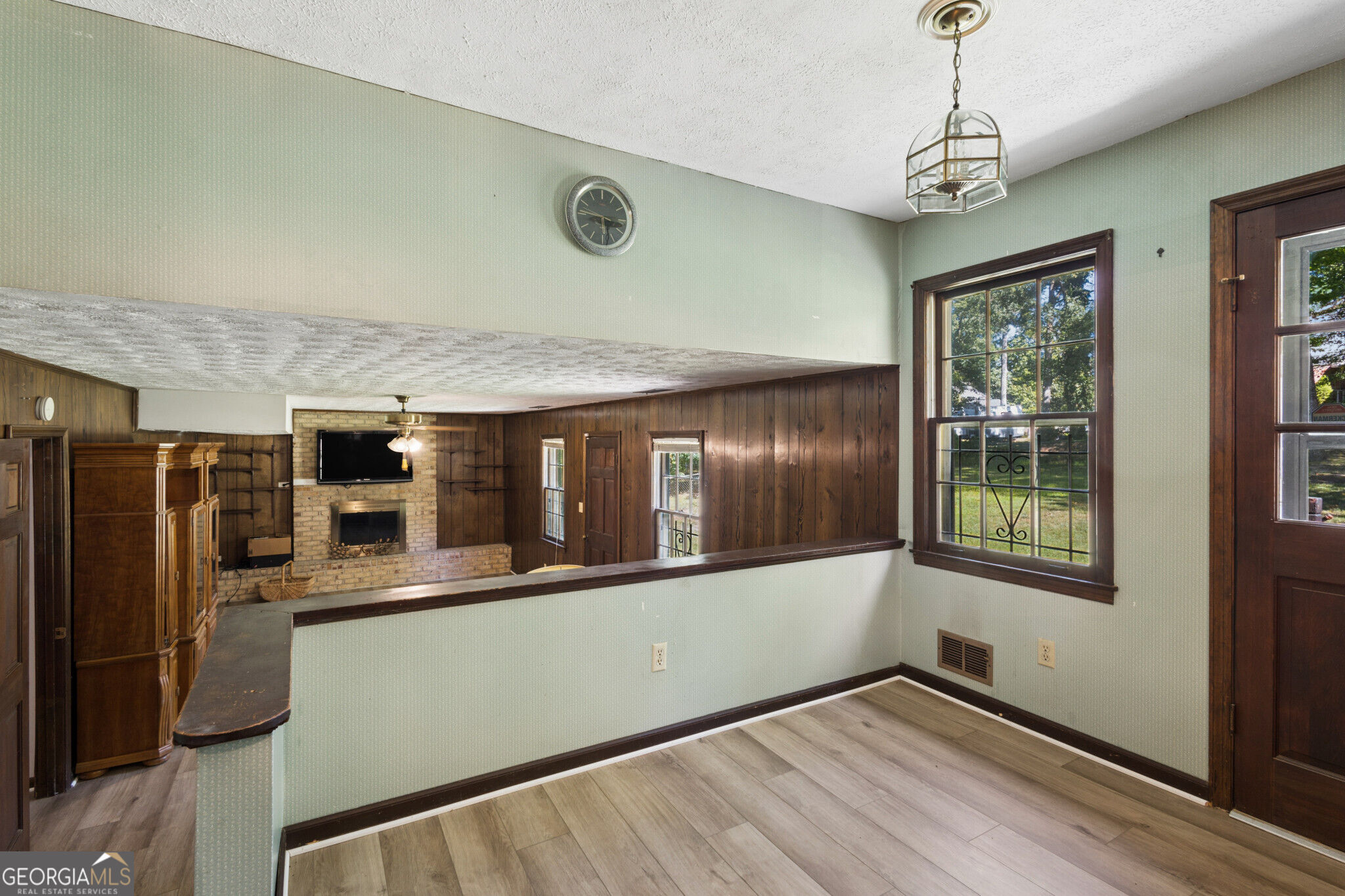 2485 Hallie Mill Road Property Photo 9