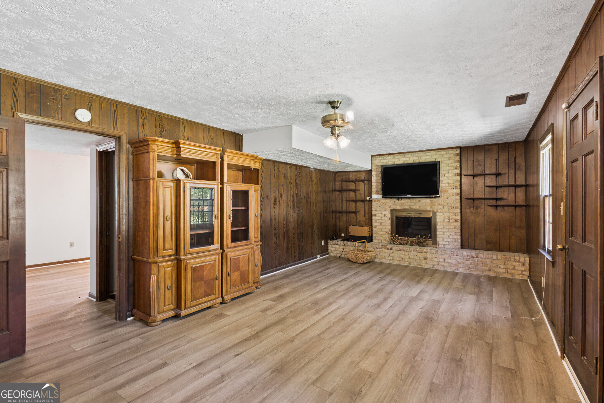 2485 Hallie Mill Road Property Photo 11