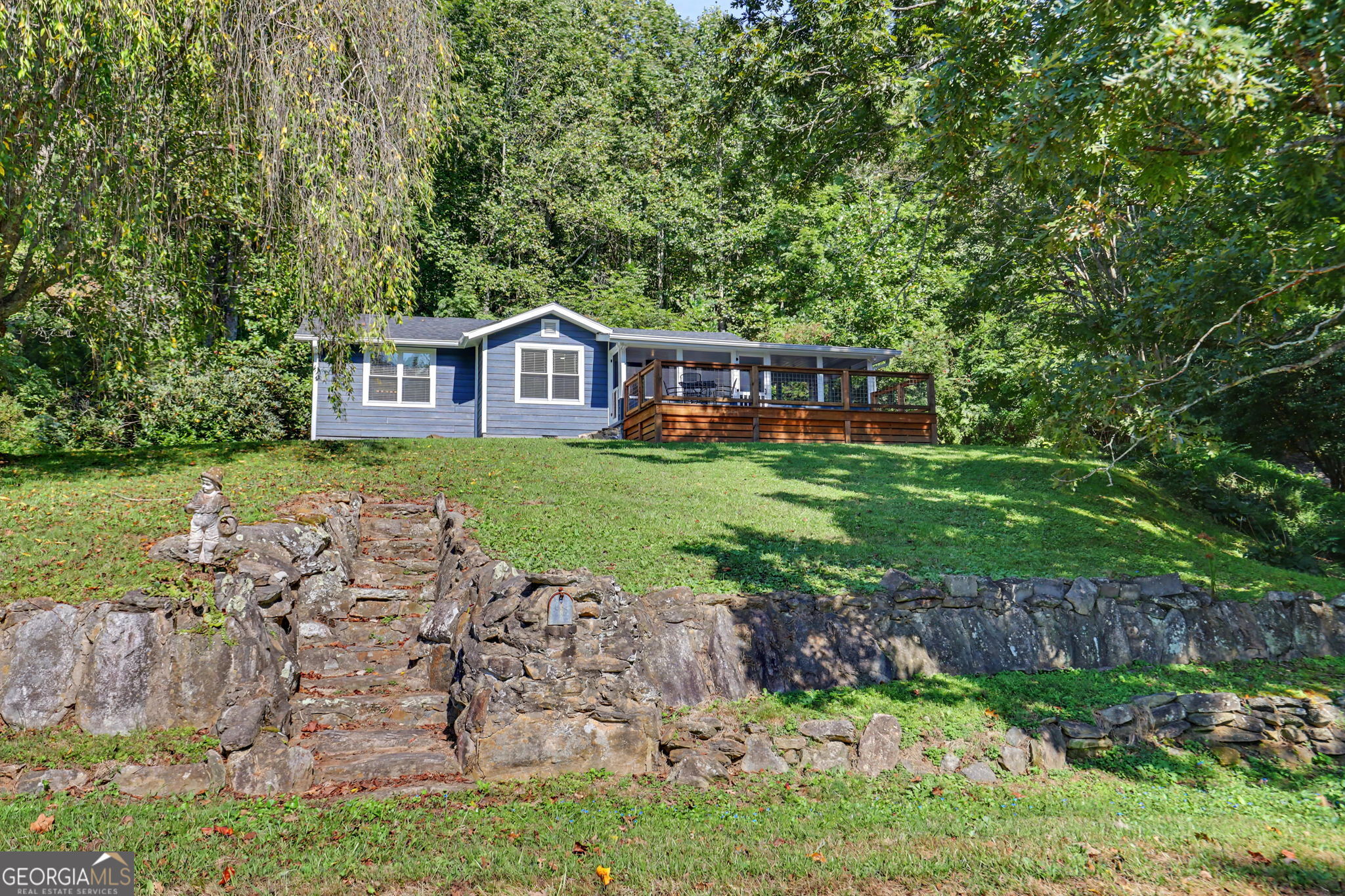 5093 Wolffork Road Property Photo 3