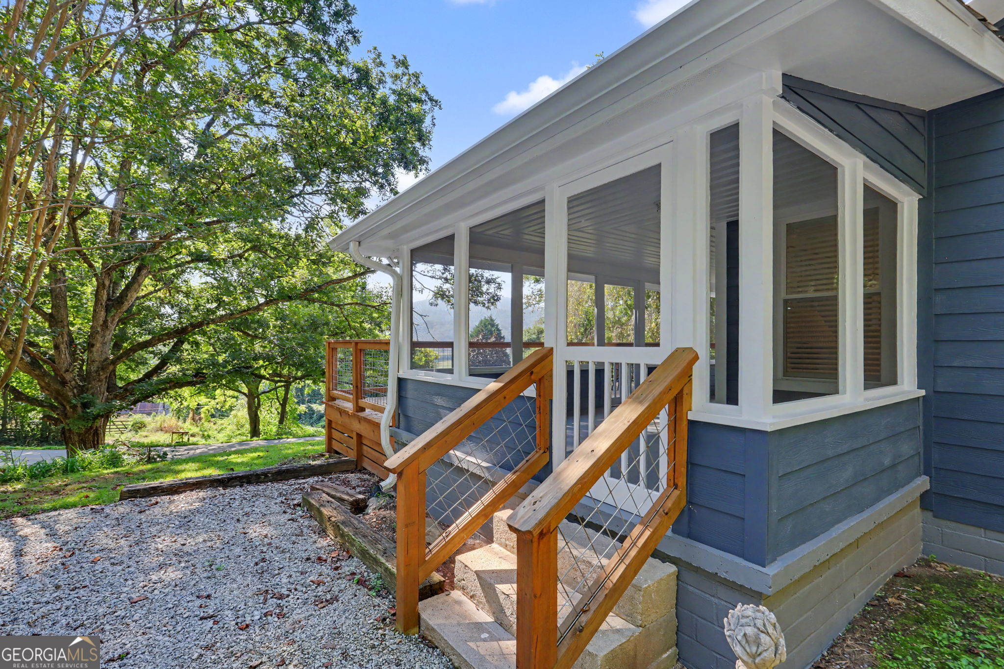 5093 Wolffork Road Property Photo 12