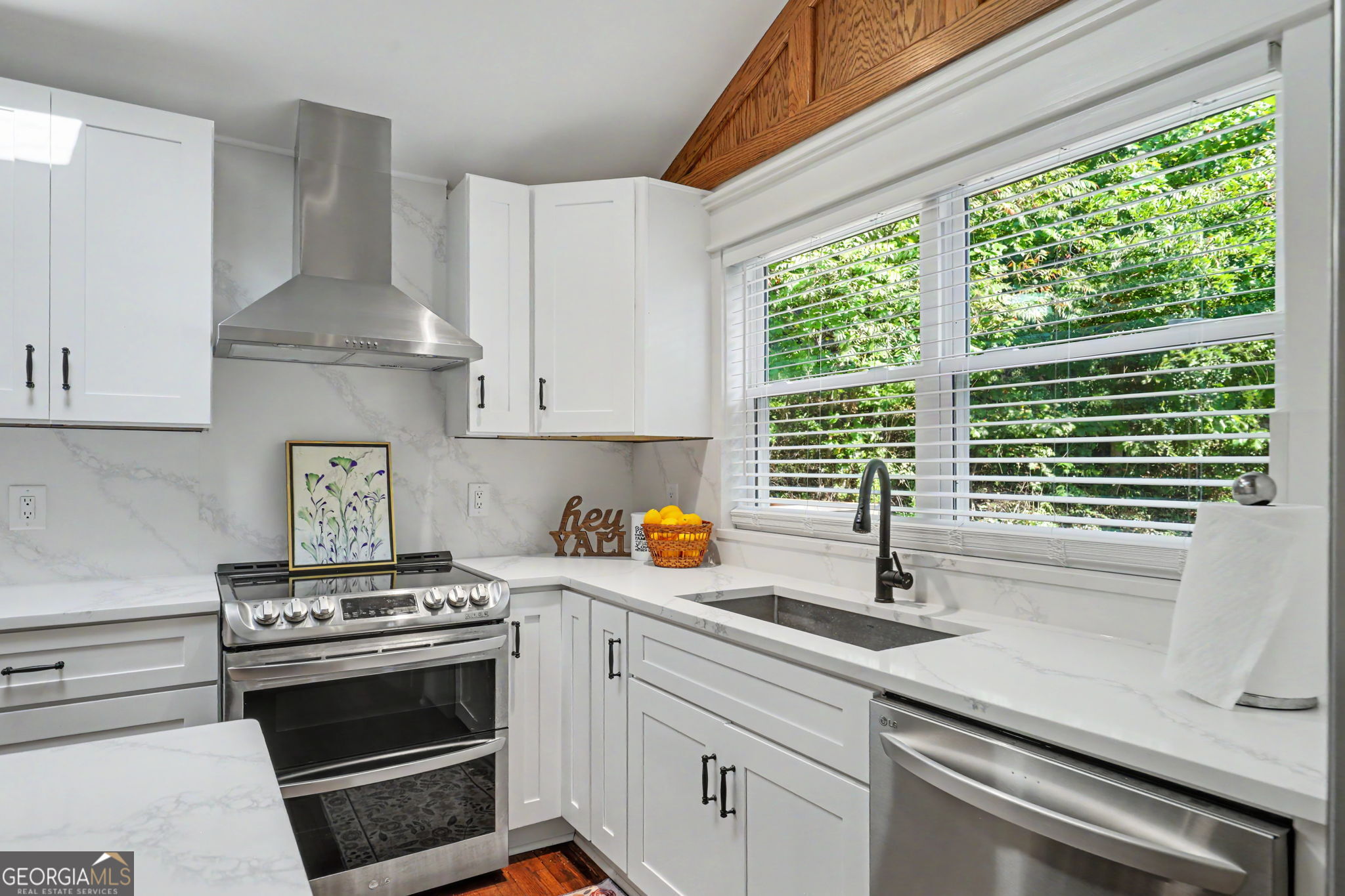 5093 Wolffork Road Property Photo 18