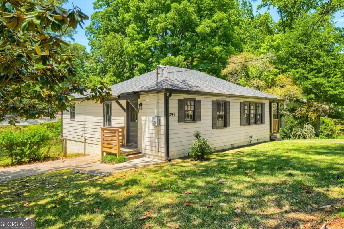 396 Forrest Ridge Drive Nw Property Photo 1