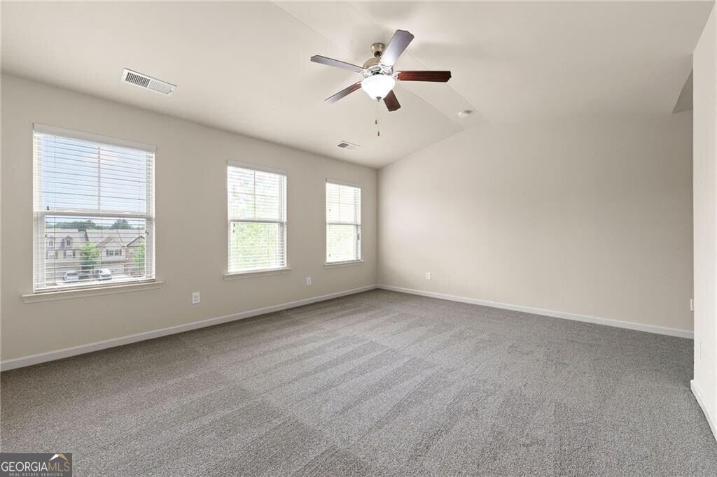 2462 Whiteoak Run Se # 18 Property Photo 16