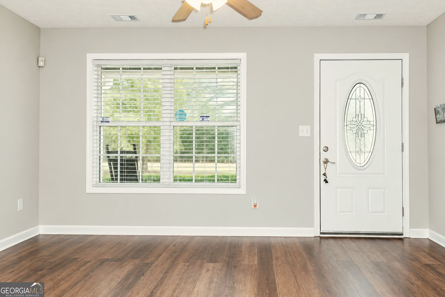 6218 Avery Street Sw Property Photo 5