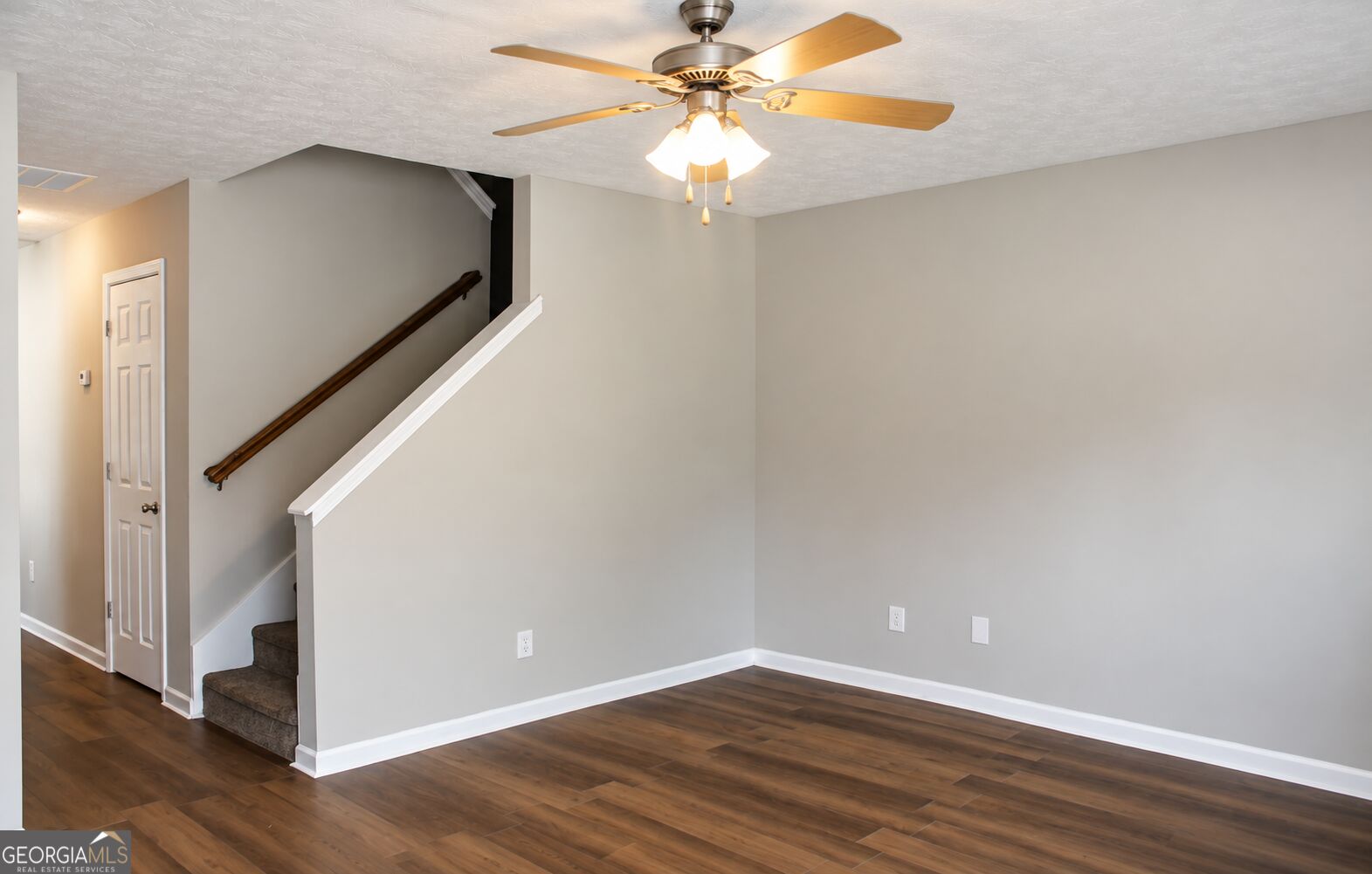 6218 Avery Street Sw Property Photo 6