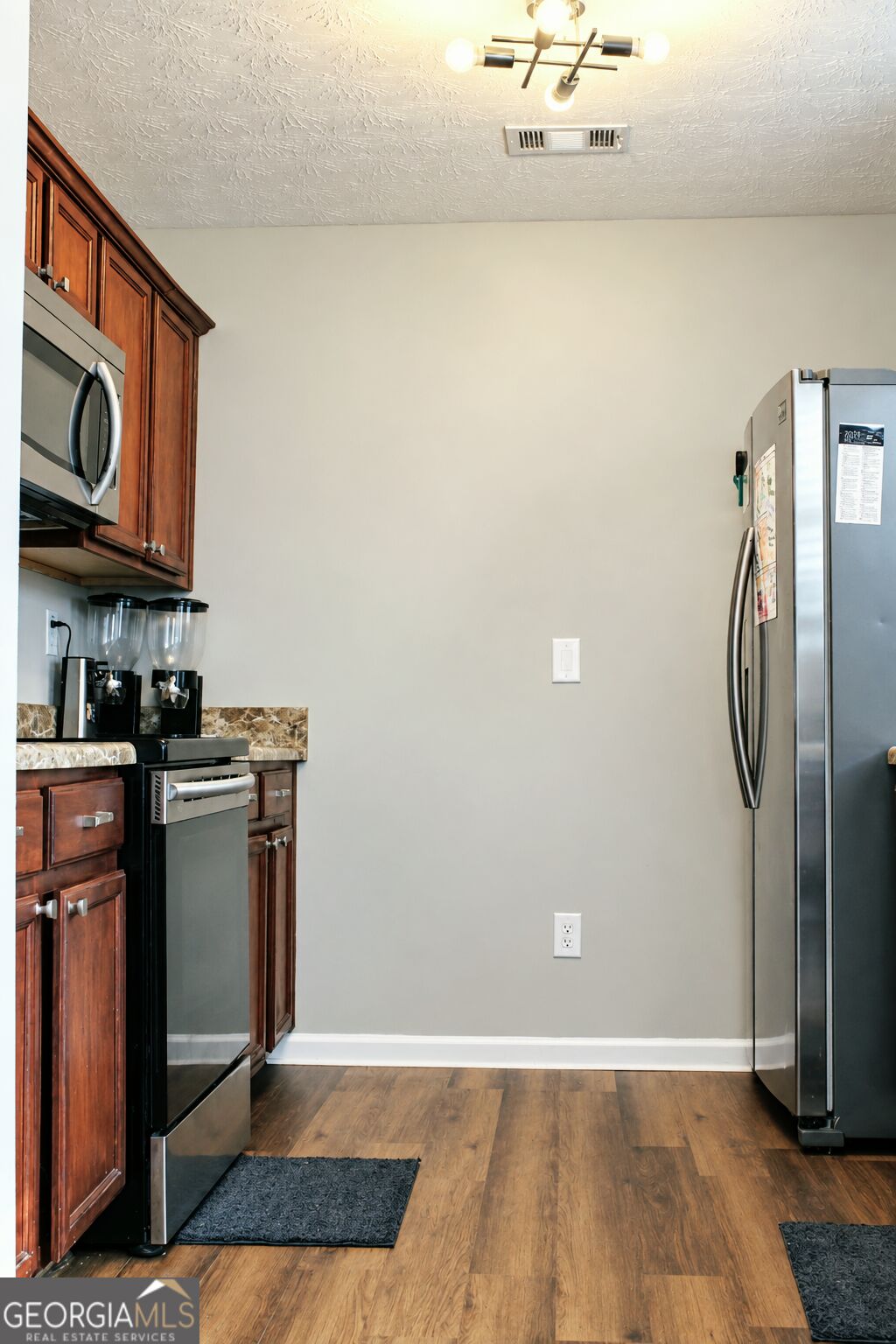6218 Avery Street Sw Property Photo 11