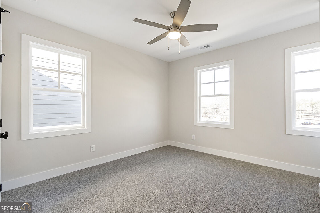 152 Palm Street Property Photo 26