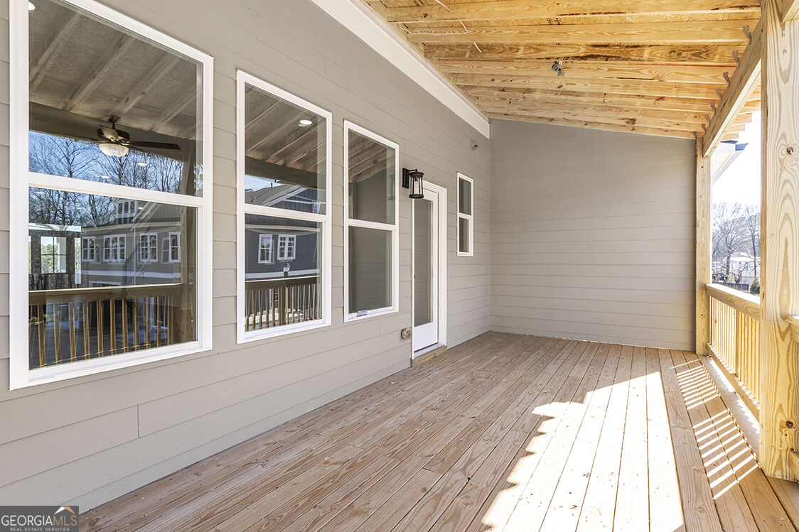 152 Palm Street Property Photo 32