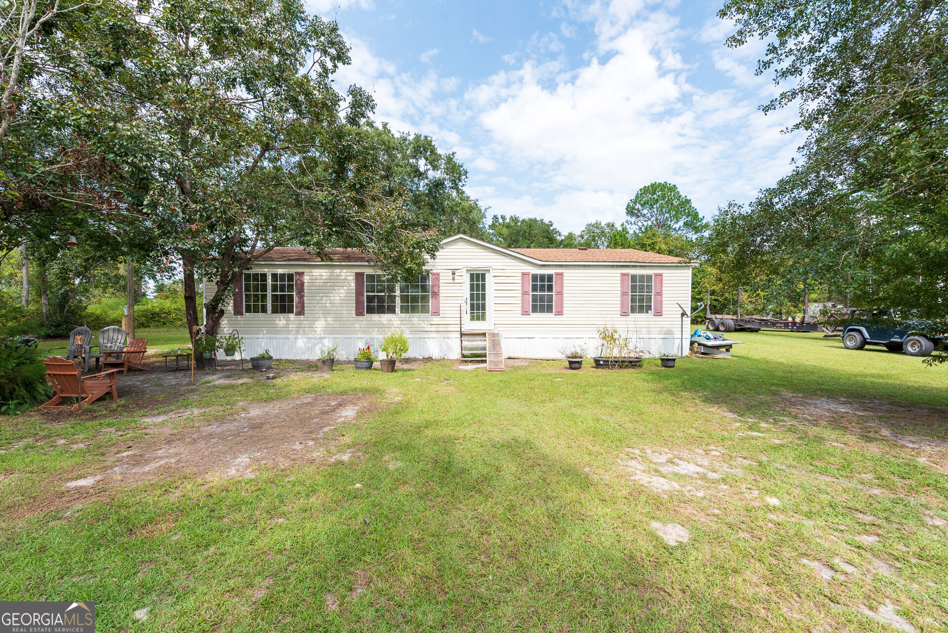 569 Shady Oaks Circle Property Photo 1