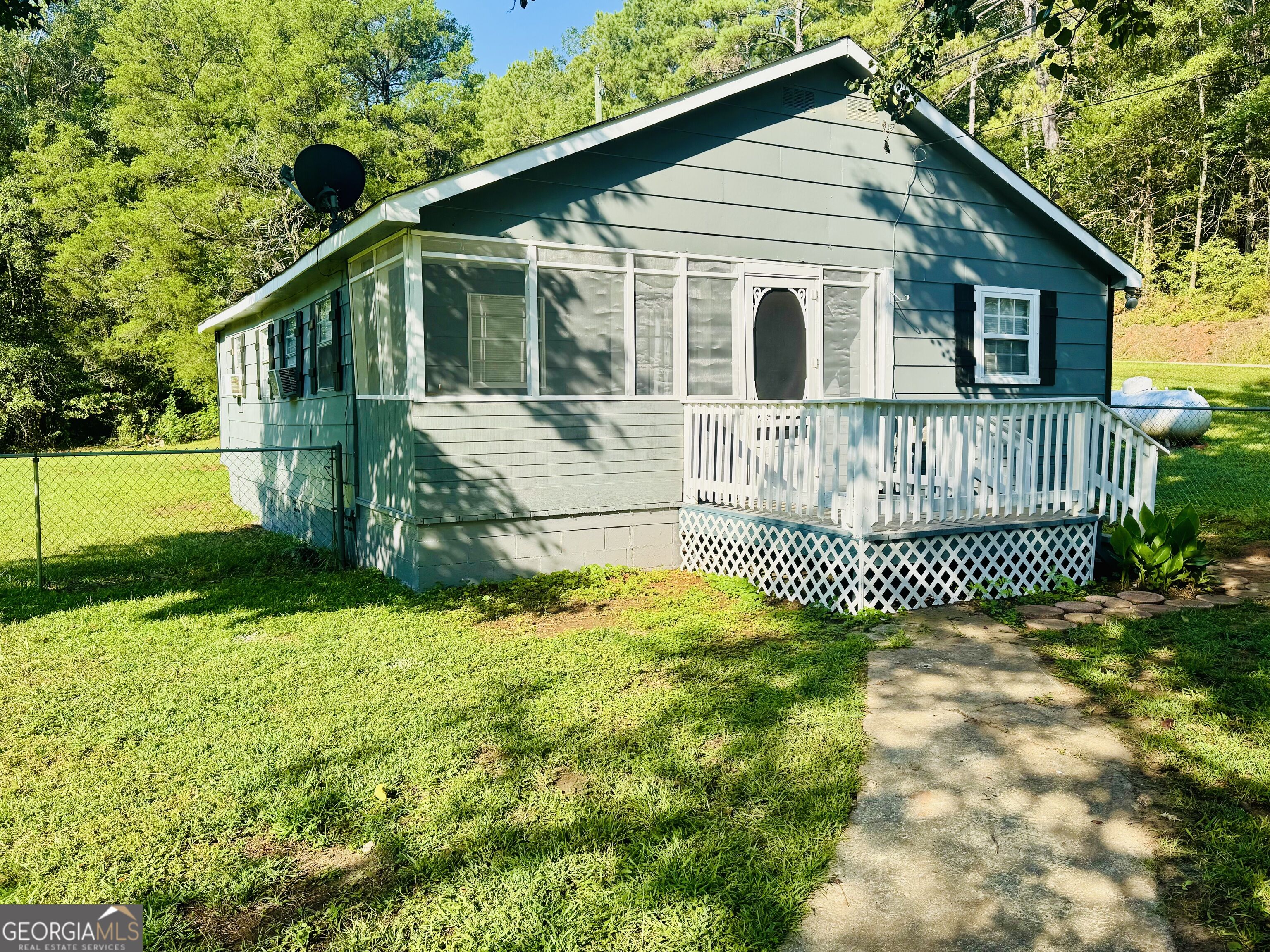 482 E Pine Lake Drive Property Photo 1