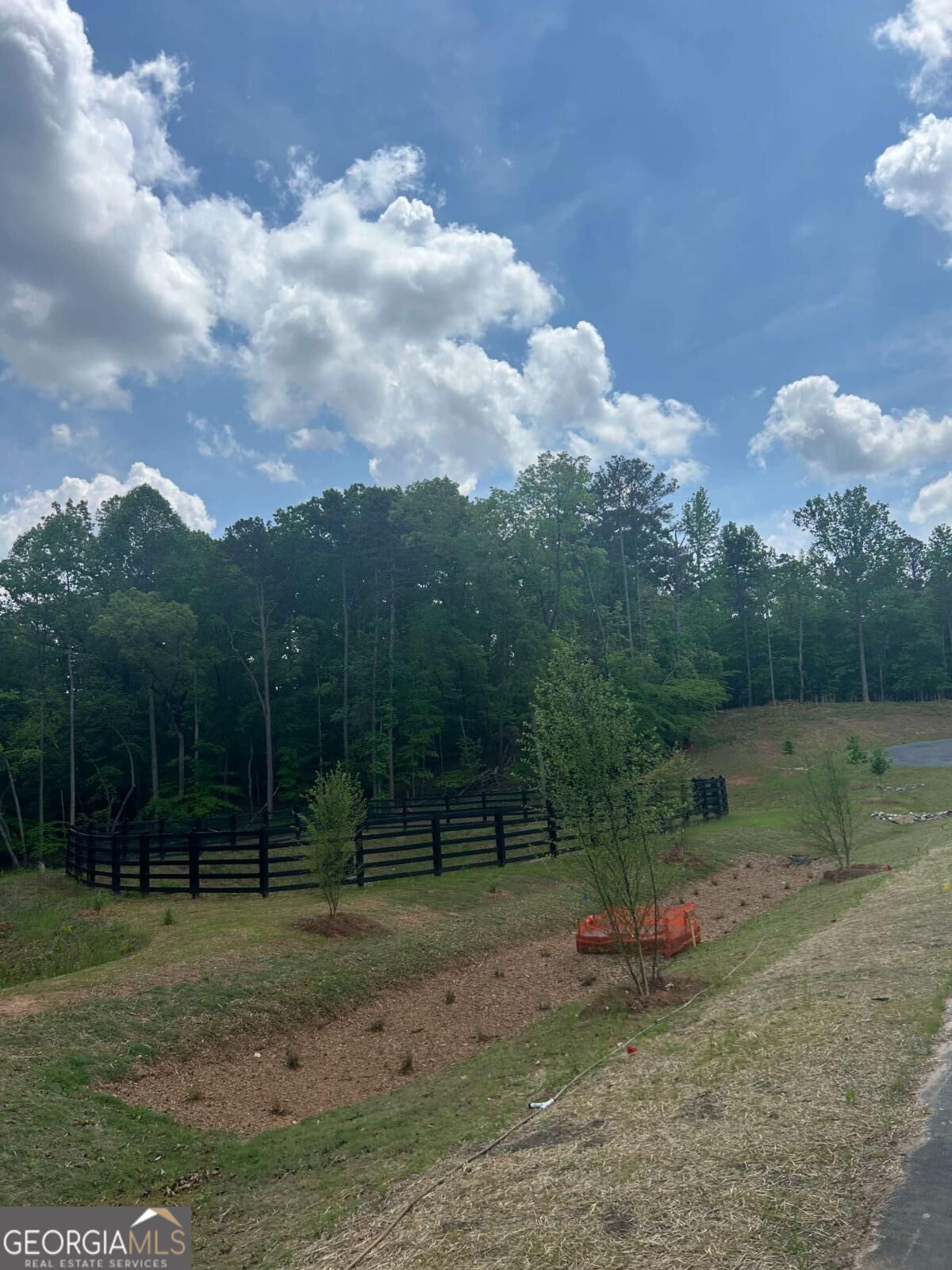 240 Thompson Trail Property Photo 6