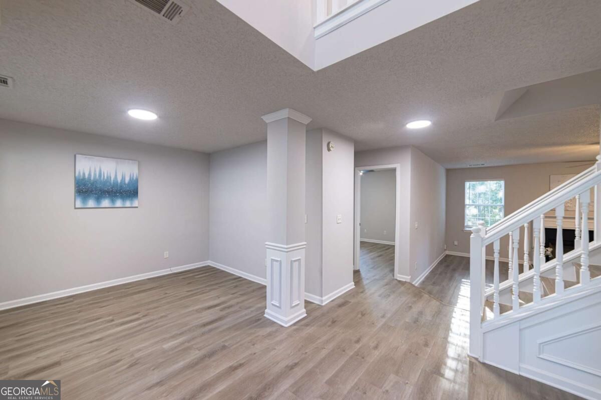 596 Vaughan Drive Property Photo 16