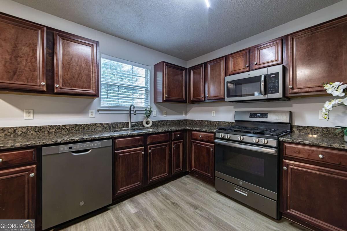 596 Vaughan Drive Property Photo 36