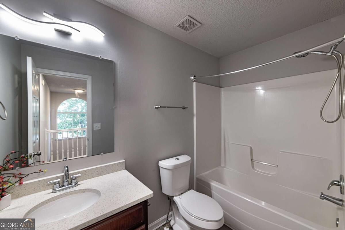 596 Vaughan Drive Property Photo 49