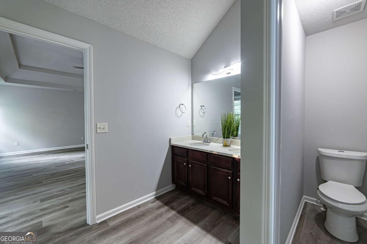 596 Vaughan Drive Property Photo 81