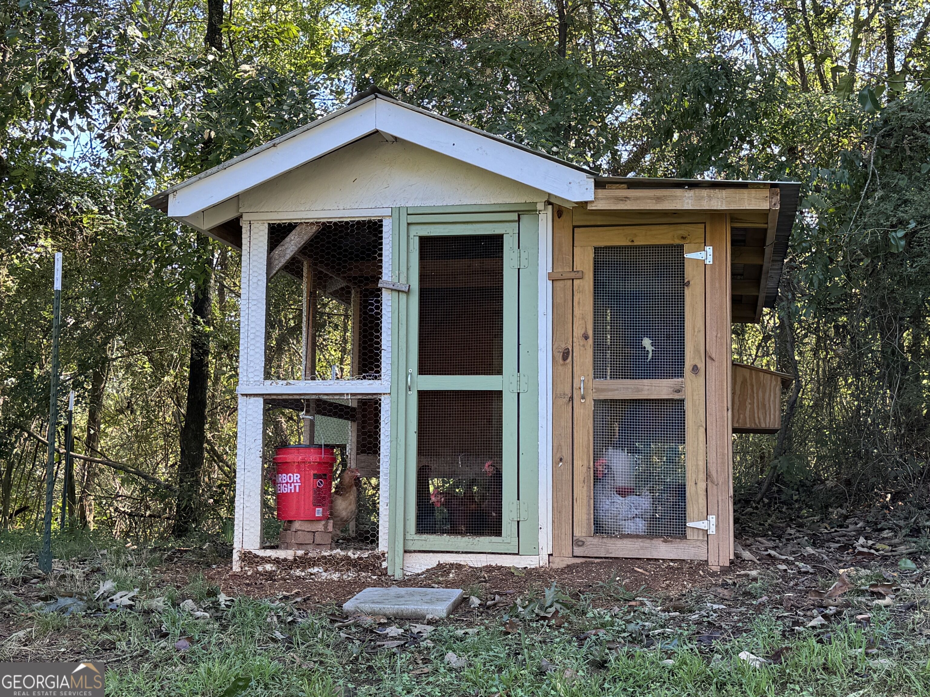 613 Chambers Road Property Photo 41