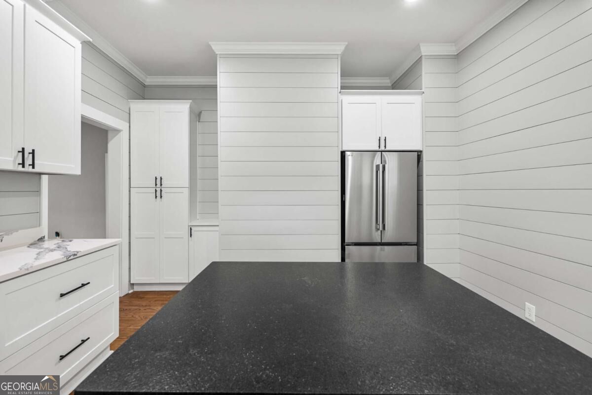 501 Harris Street Property Photo 12