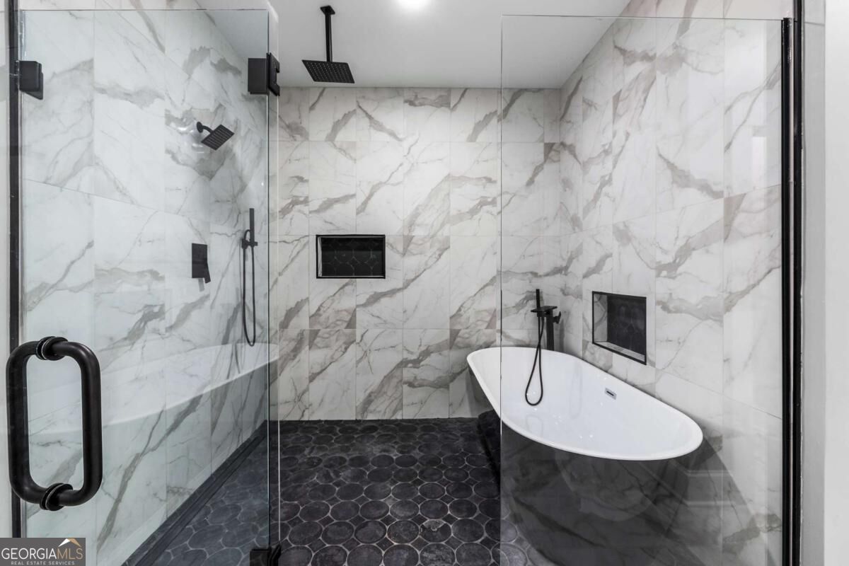 501 Harris Street Property Photo 25