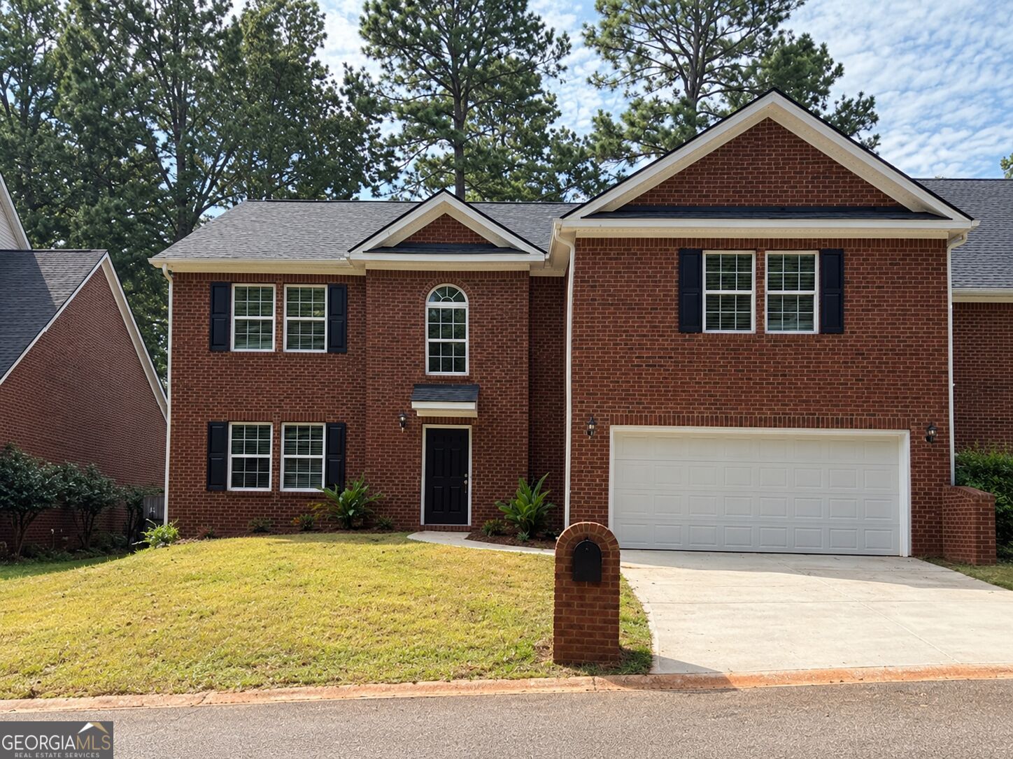 120 Hampton Way Property Photo 1